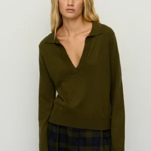 Suéter estilo polo BSB
