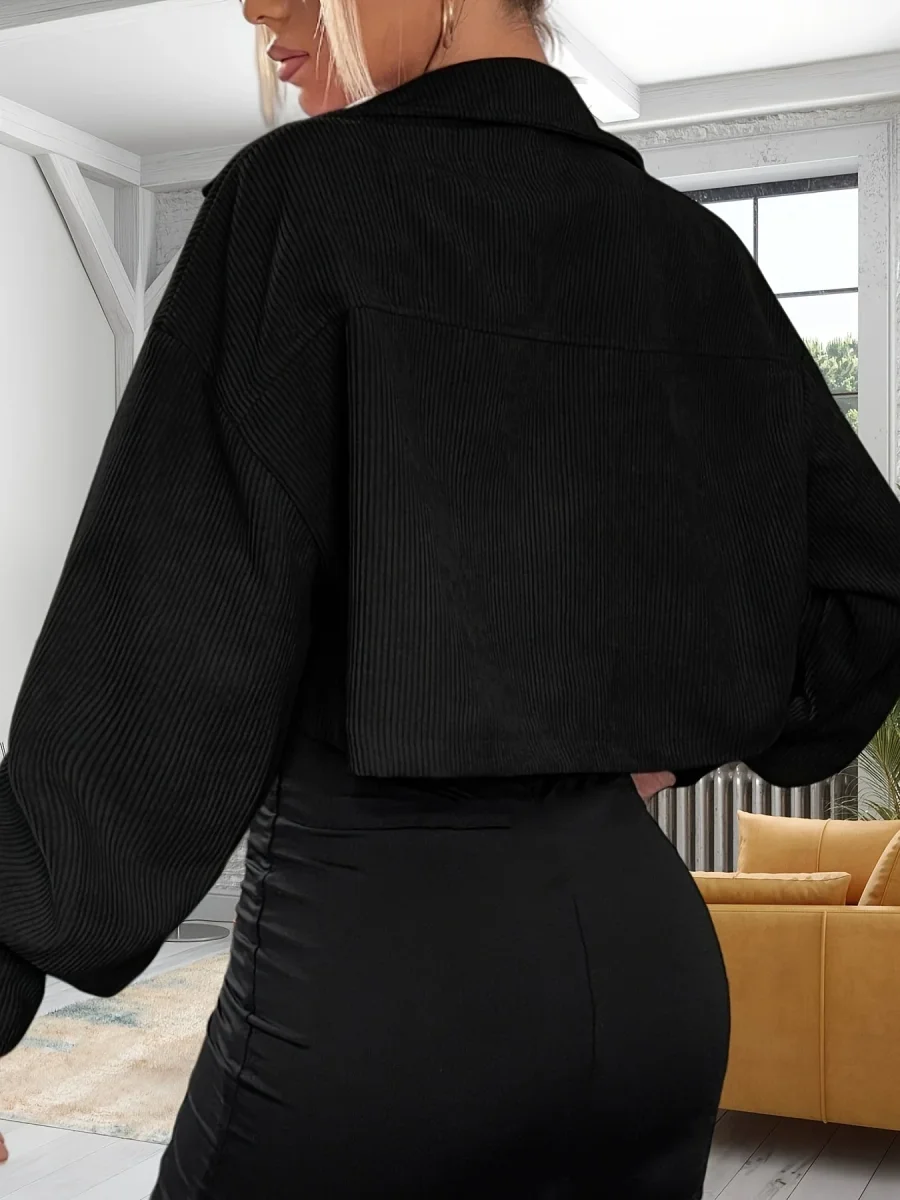 Veste courte côtelée femme, col chemise, boutonnée, poches à rabat, manches longues - Imagen 7
