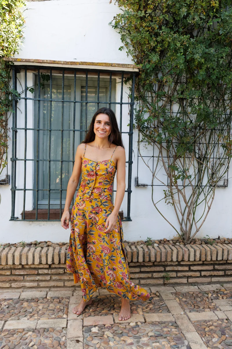 TOP SEDA ESTAMPADO MOSTAZA - Imagen 5