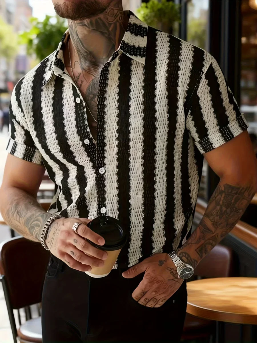 Chemise Resort Homme à Manches Courtes Style Moderne – Rayures Verticales, Look Urbain Décontracté - Imagen 2