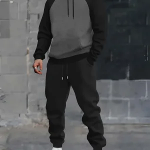 Ensemble survêtement homme bicolore avec sweat à capuche gris foncé et noir