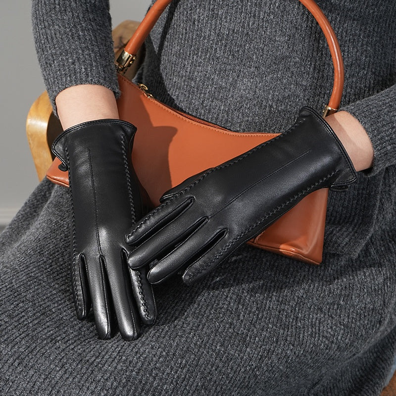 Gants noirs souples avec coutures décoratives pour femme - Imagen 8