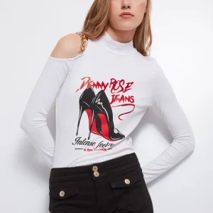 Camiseta con catena