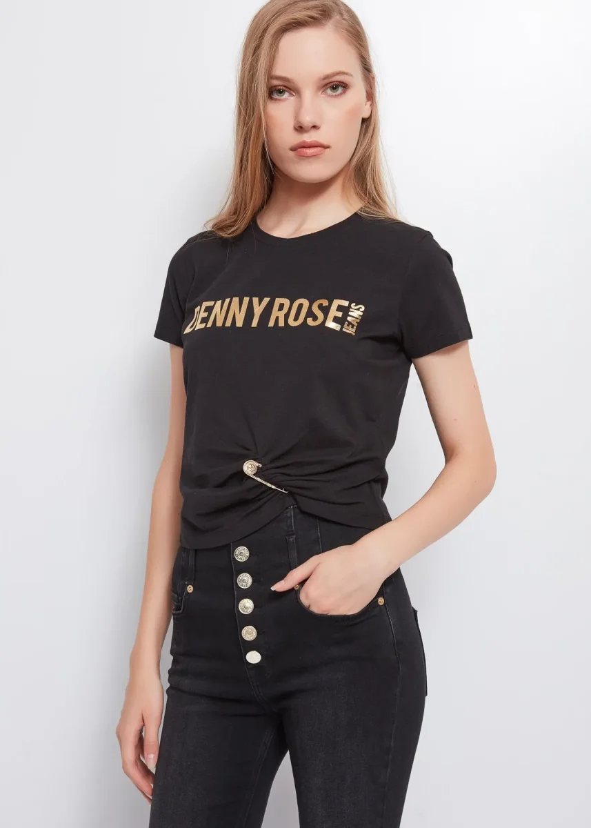 Camiseta logo bajo imperdible