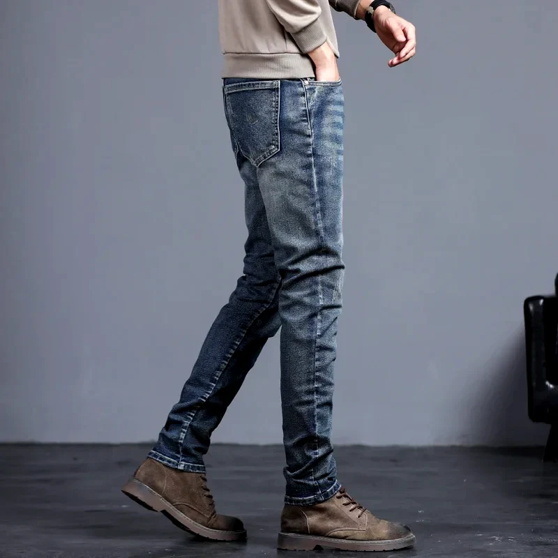Vaqueros de denim de corte ajustado - Imagen 6