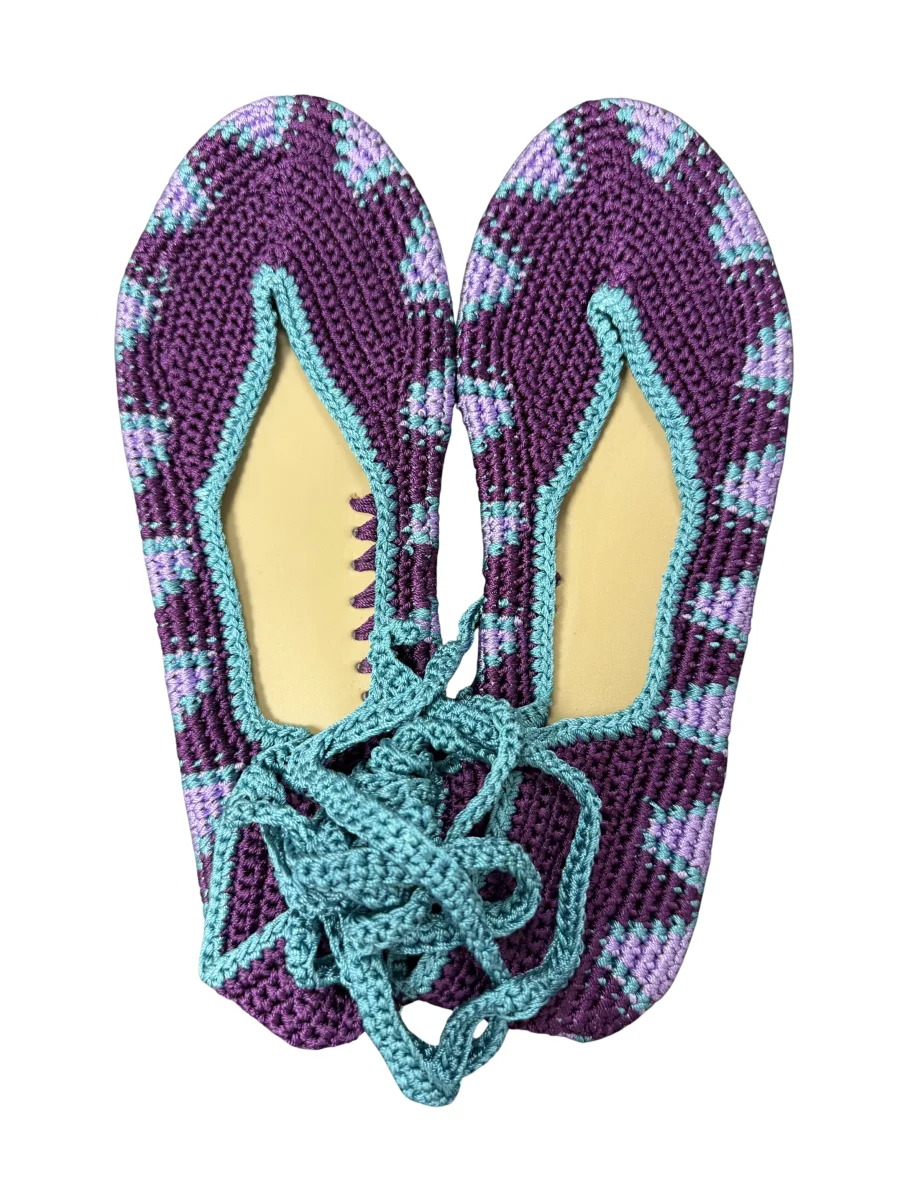 BAILARINA CROCHET MORADA Y AZUL