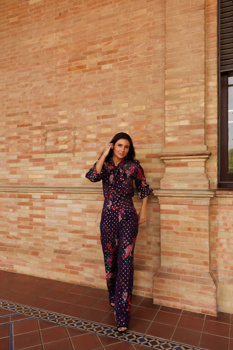 PANTALÓN BRILLO MORADO
