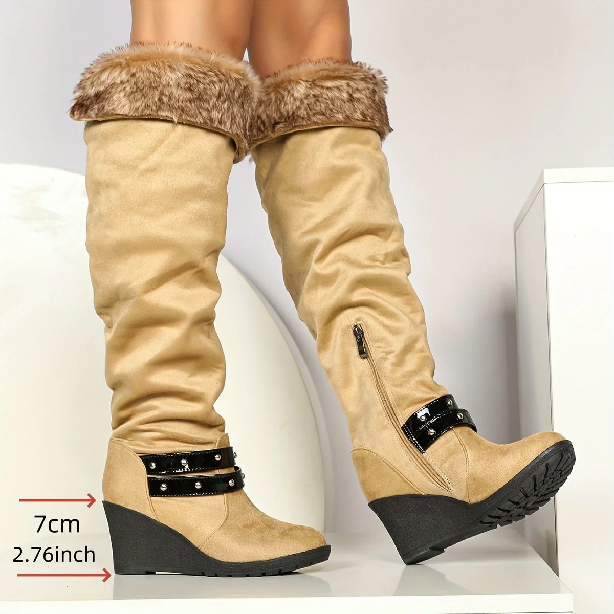 Bottes hautes femme à talon compensé et bordure fausse fourrure - Noir ou Beige - Imagen 9