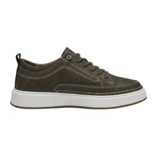Zapatillas de cuero elegantes