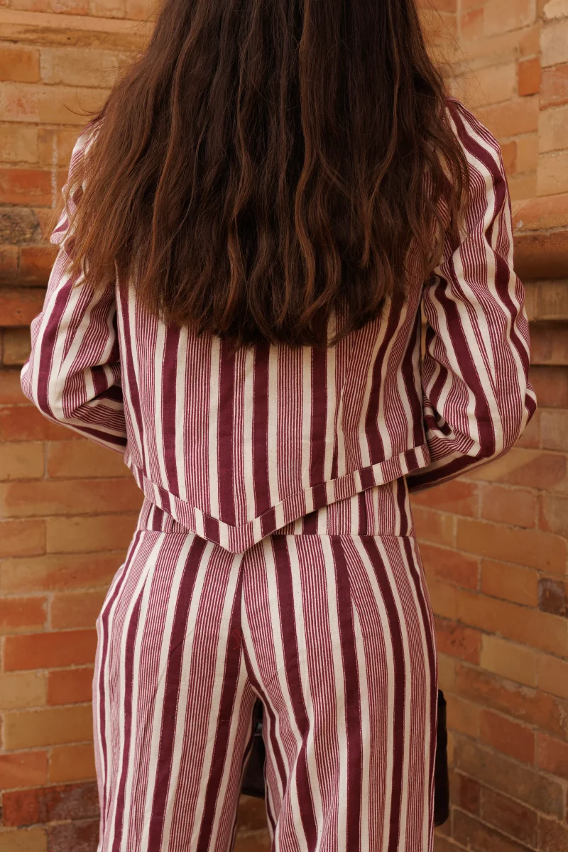 CHAQUETA RAYAS BERENJENA - Imagen 7