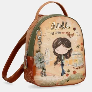 Mochila pequeña Anekke Peace & Love Camel 38805-188