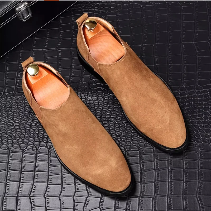 Elegantes botas Chelsea de ante - Imagen 3