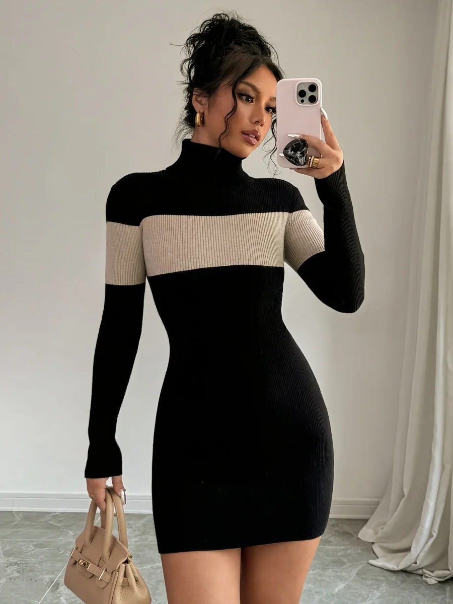Robe pull moulante côtelée à col roulé femme bicolore noir et écru - Imagen 3