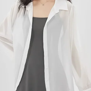Chemise ample femme style décontracté boutonnée, idéale superposition élégante