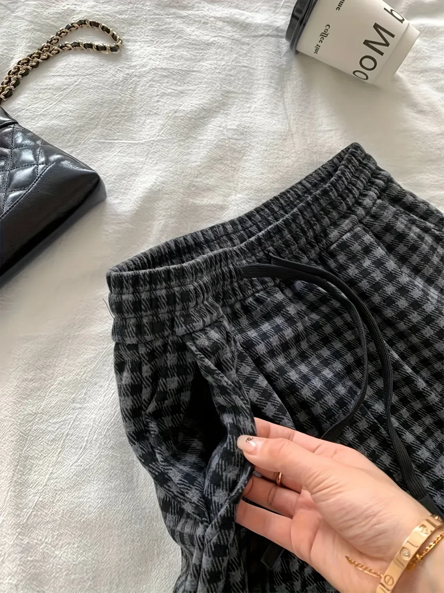Pantalon large à carreaux Vichy noir et gris avec taille élastique et cordon - Imagen 7
