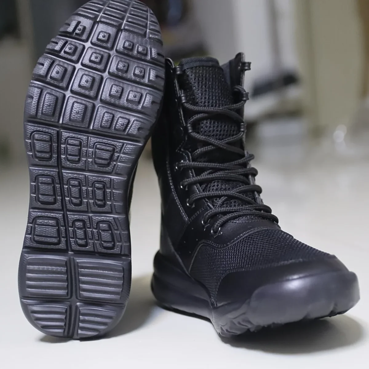 Bottes de combat montantes noires pour hommes Chaussures tactiques respirantes à lacets - Imagen 9