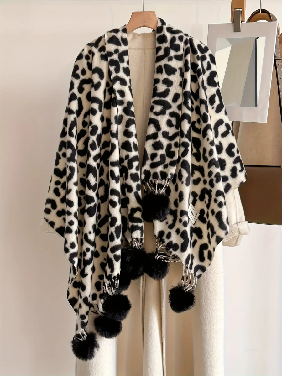 Écharpe large motif animalier avec pompons pour femme - Imagen 6