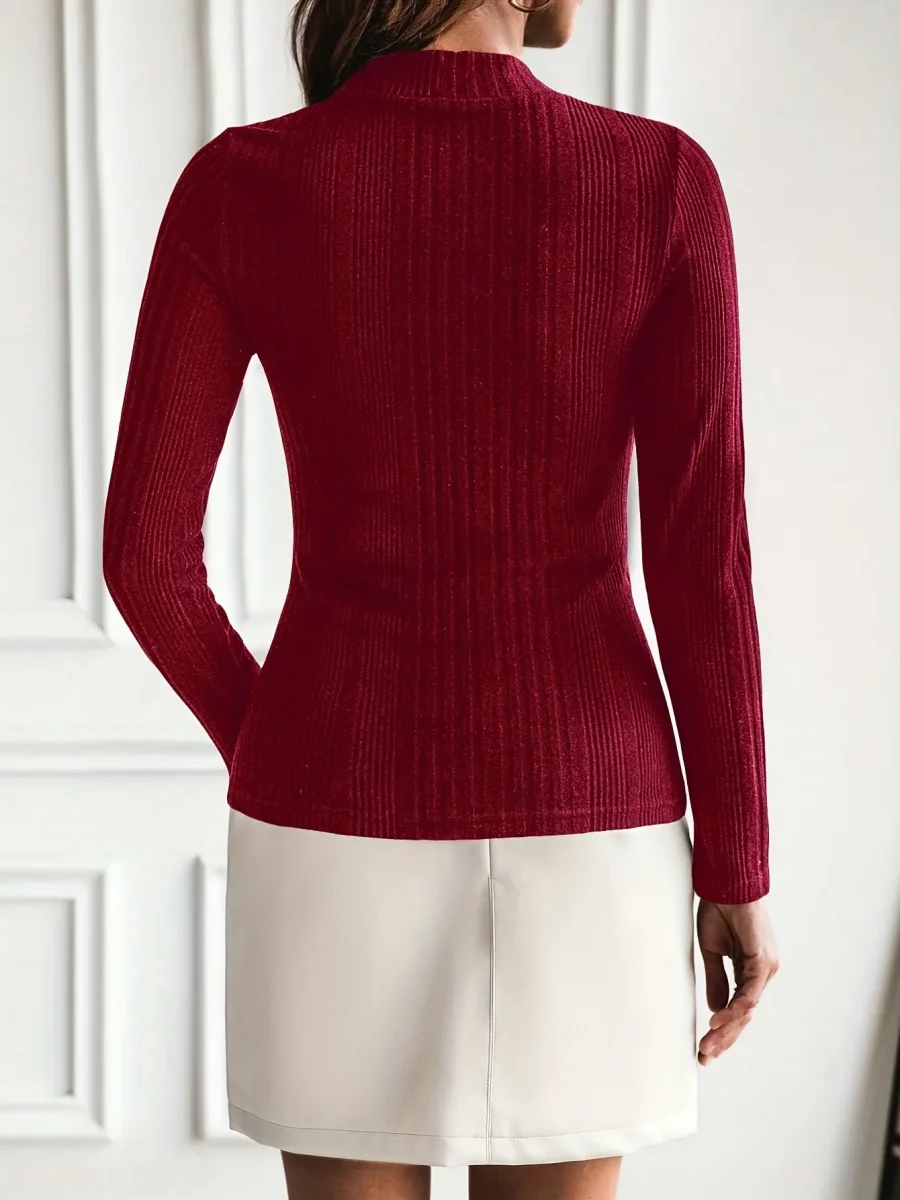 Pull côtelé à col montant et boutons dorés Femme - Imagen 4