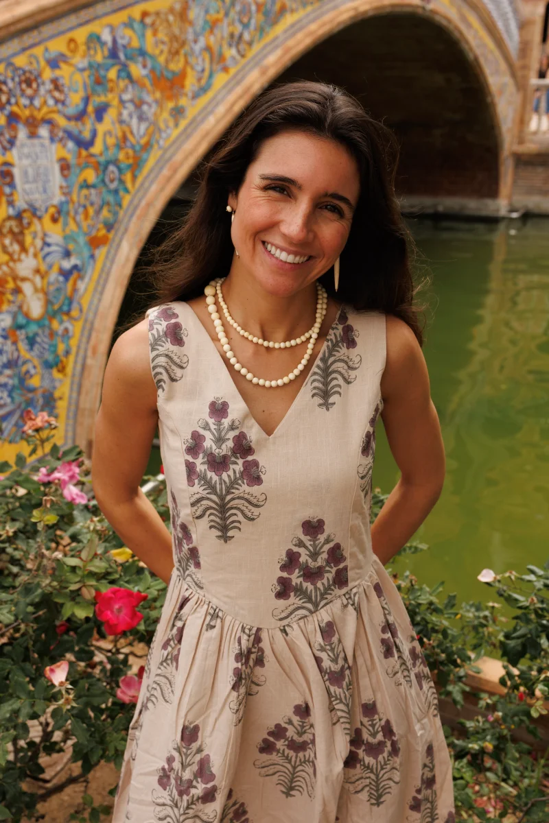 VESTIDO ESTAMPADO MORADO Y GRIS - Imagen 3