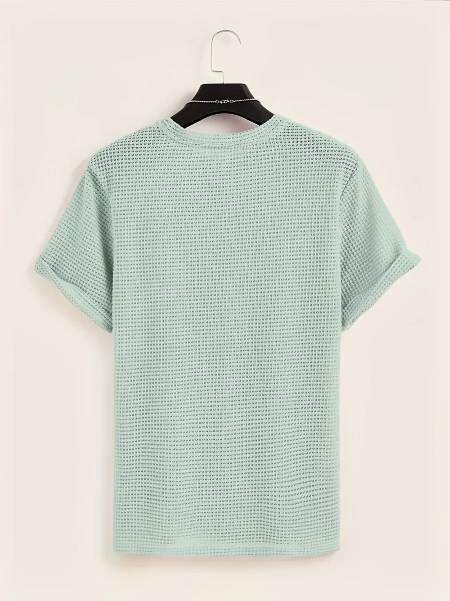T-shirt décontracté à manches courtes pour homme style moderne avec texture ajourée - Imagen 9
