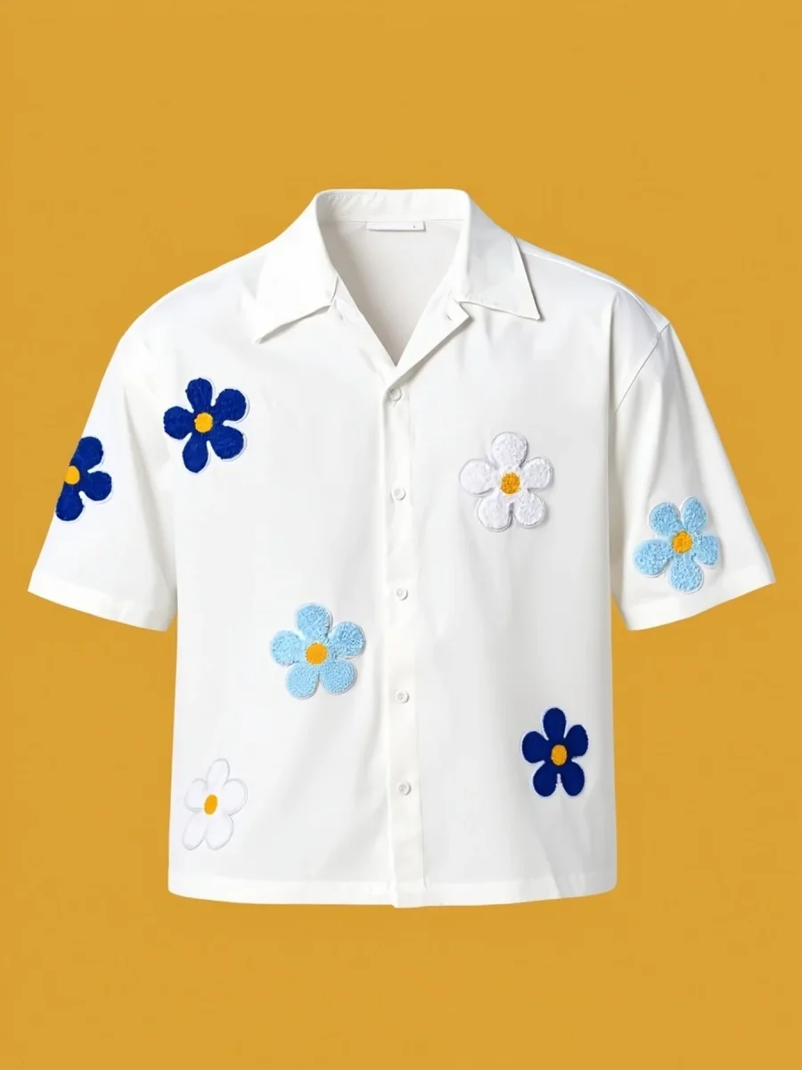 Chemise homme décontractée à manches courtes style camp avec appliqués floraux pour look estival tendance