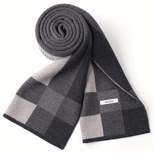 Écharpe à carreaux et motifs géométriques, style écossais, couleurs variées