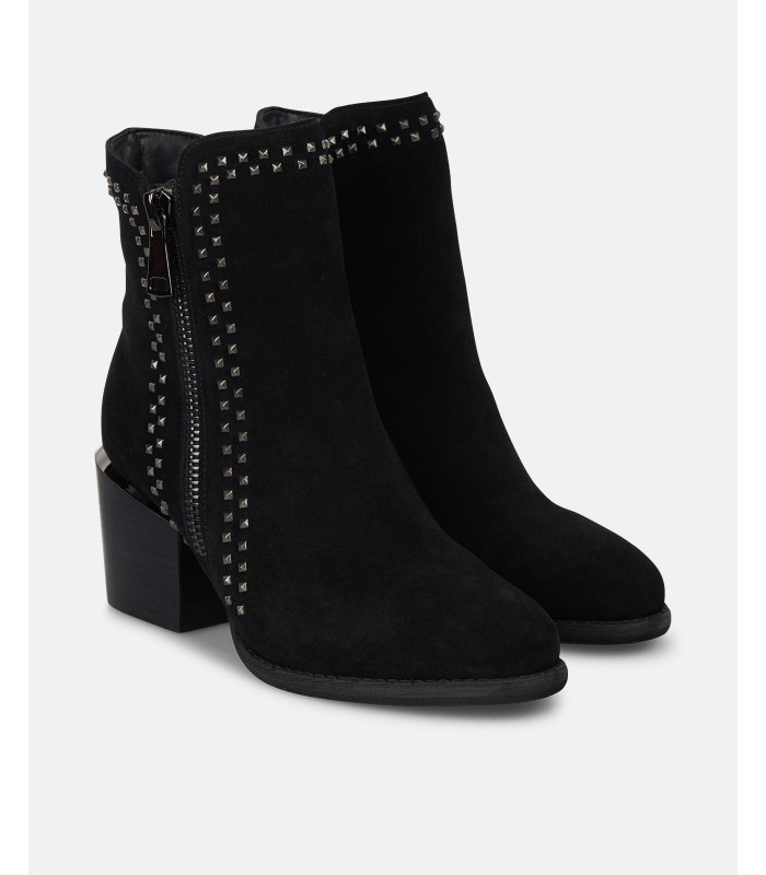 Botin bajo tachas ALMA EN PENA - Imagen 3