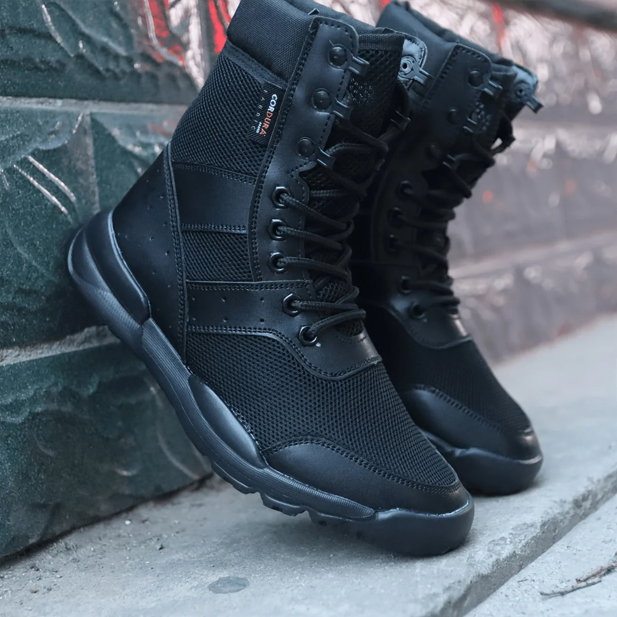 Bottes de combat montantes noires pour hommes Chaussures tactiques respirantes à lacets - Imagen 5