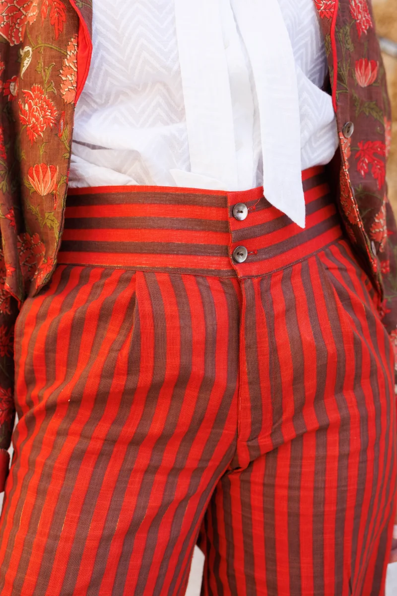 PANTALÓN RAYAS MARRÓN Y ROJO