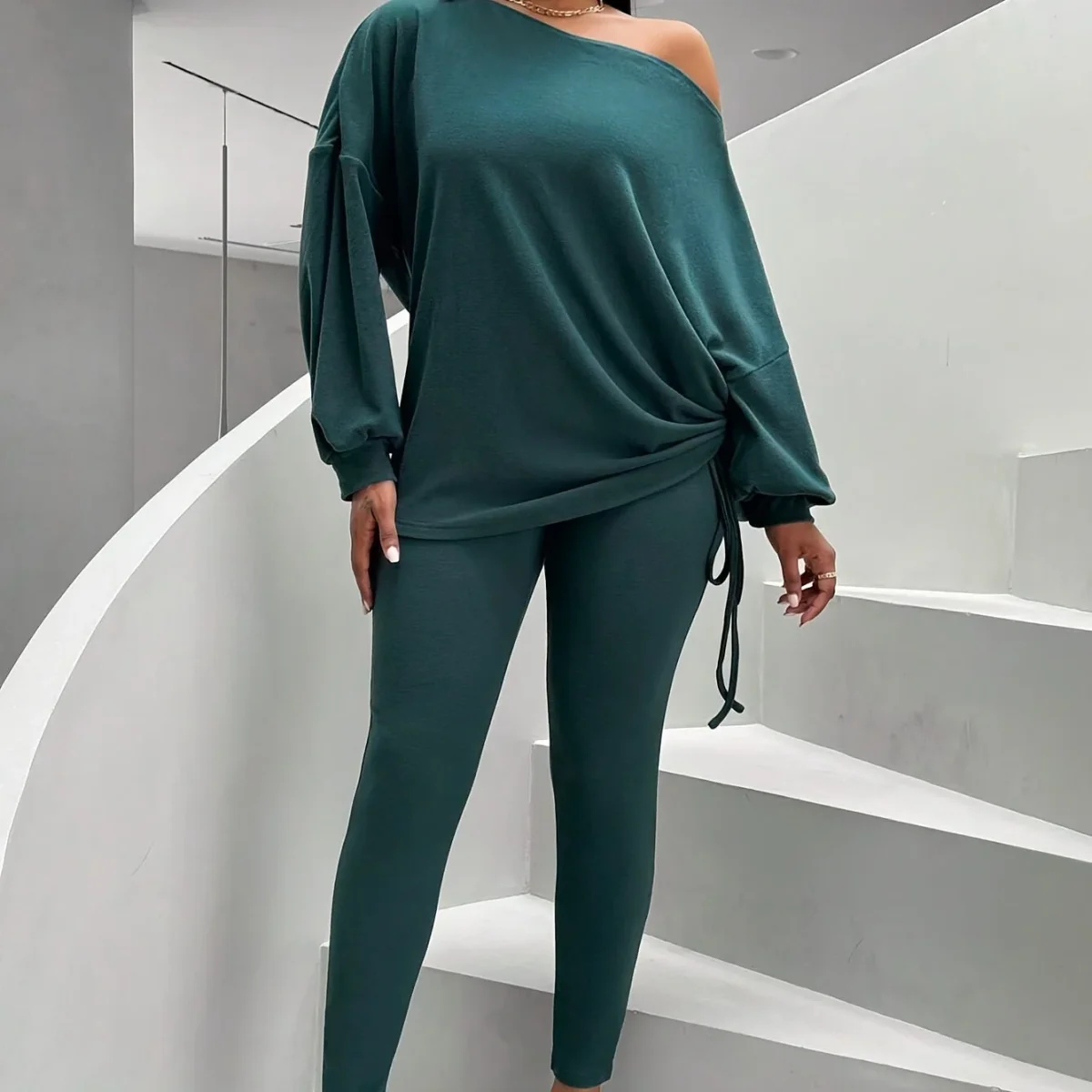 Ensemble pull col bateau et legging côtelé femme vert foncé - Imagen 7
