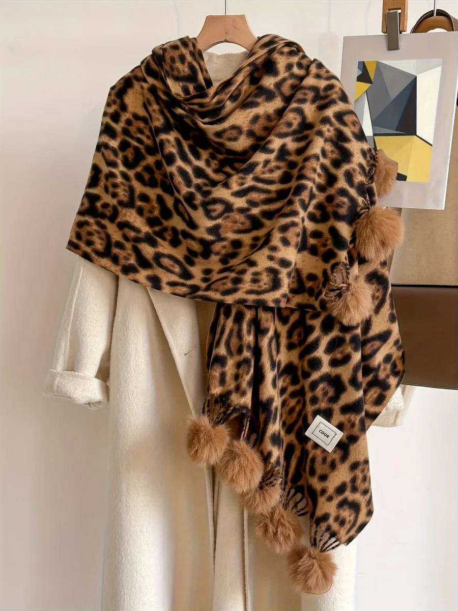 Écharpe large motif animalier avec pompons pour femme - Imagen 2