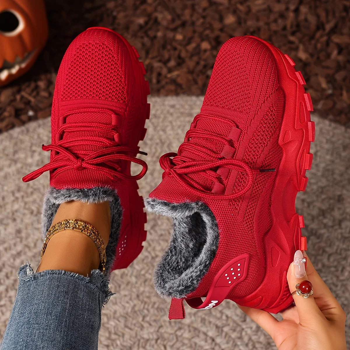 Baskets montantes femme en maille avec doublure douce et lacets - Imagen 2