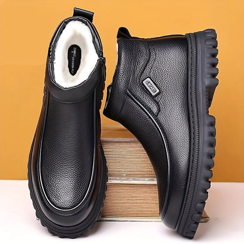 Bottes courtes homme noir doublées fourrure synthétique à semelle crantée et fermeture éclair latérale - Imagen 2