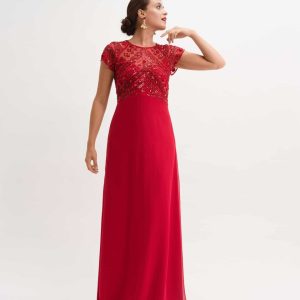 Vestido largo pedrería manga corta tul