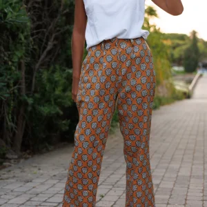 PANTALÓN ESTAMPADO TEJA Y AZUL