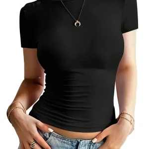 T-shirt femme manches courtes ajusté style casual chic pour toutes occasions