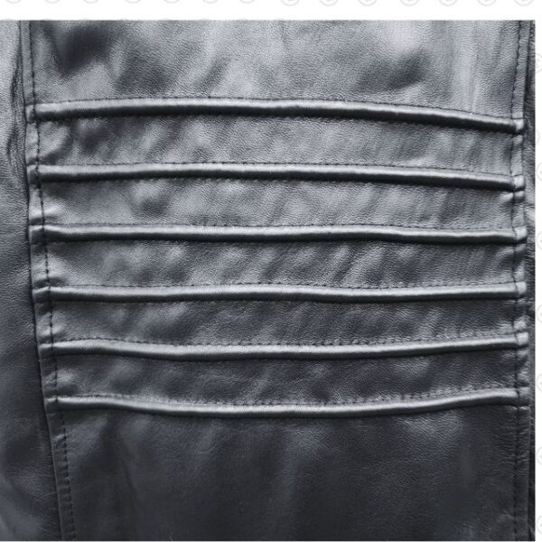 Chaqueta de motorista de cuero auténtico negro de diseñador con capucha. - Imagen 4