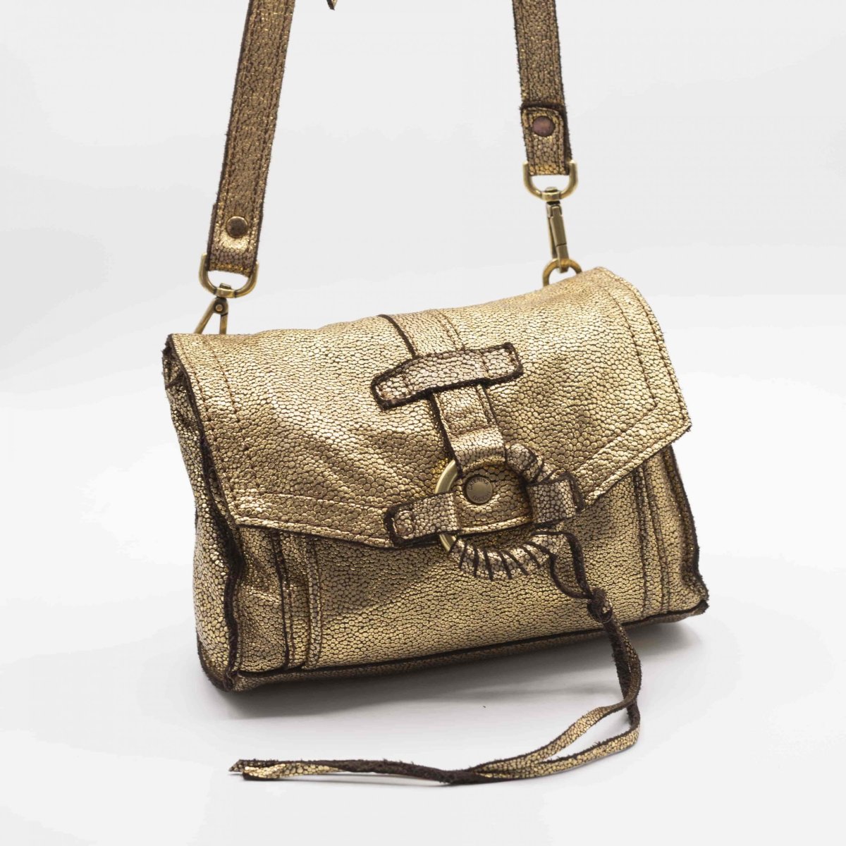 Bolso piel tapa anilla - Imagen 4