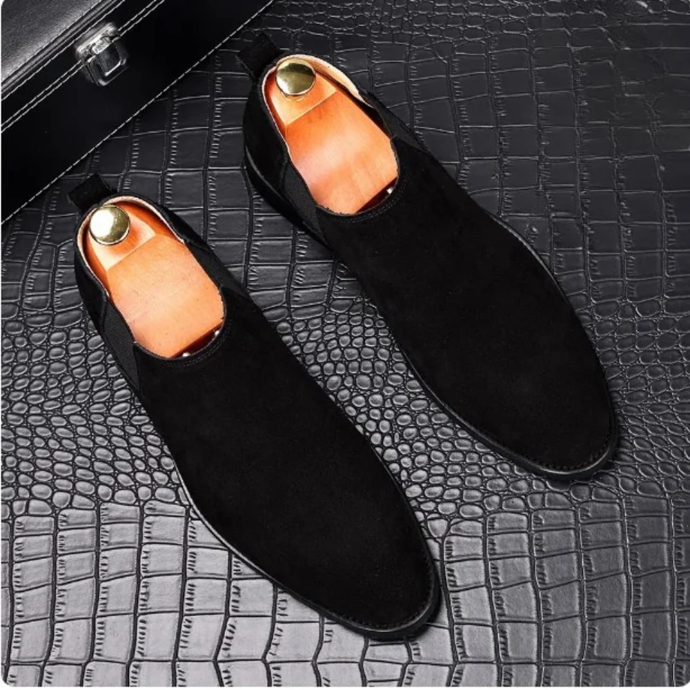 Elegantes botas Chelsea de ante - Imagen 5