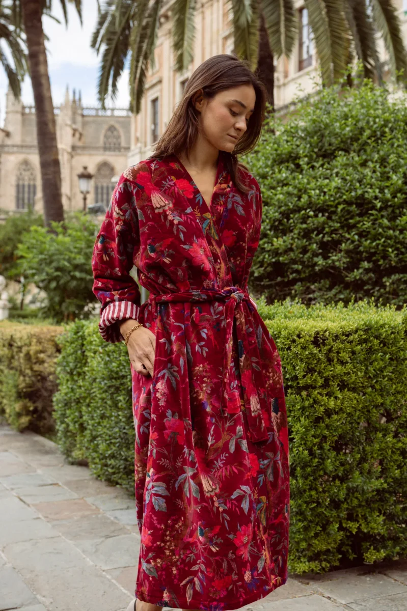 KIMONO TERCIOPELO BURDEOS - Imagen 4