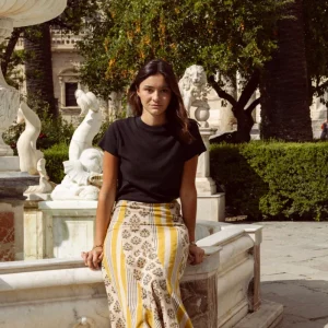 FALDA CAPA AMARILLA GRIS