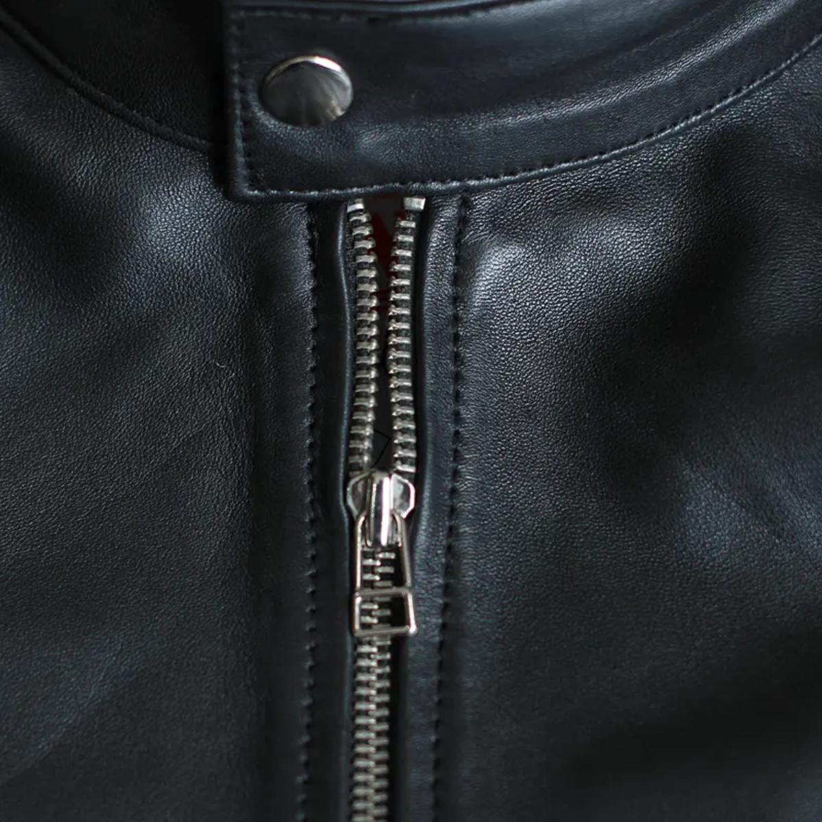 Chaqueta motera clásica para hombre en piel auténtica negra. - Imagen 8