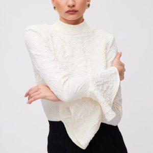 Top cuello alto
