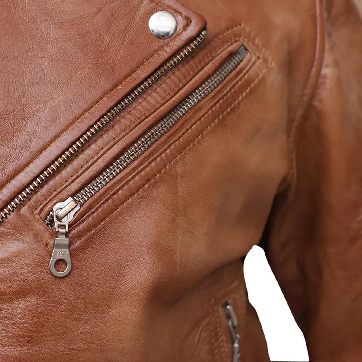 Chaqueta de hombre de piel de oveja marrón con cierre de doble cremallera y corte ajustado. - Imagen 8
