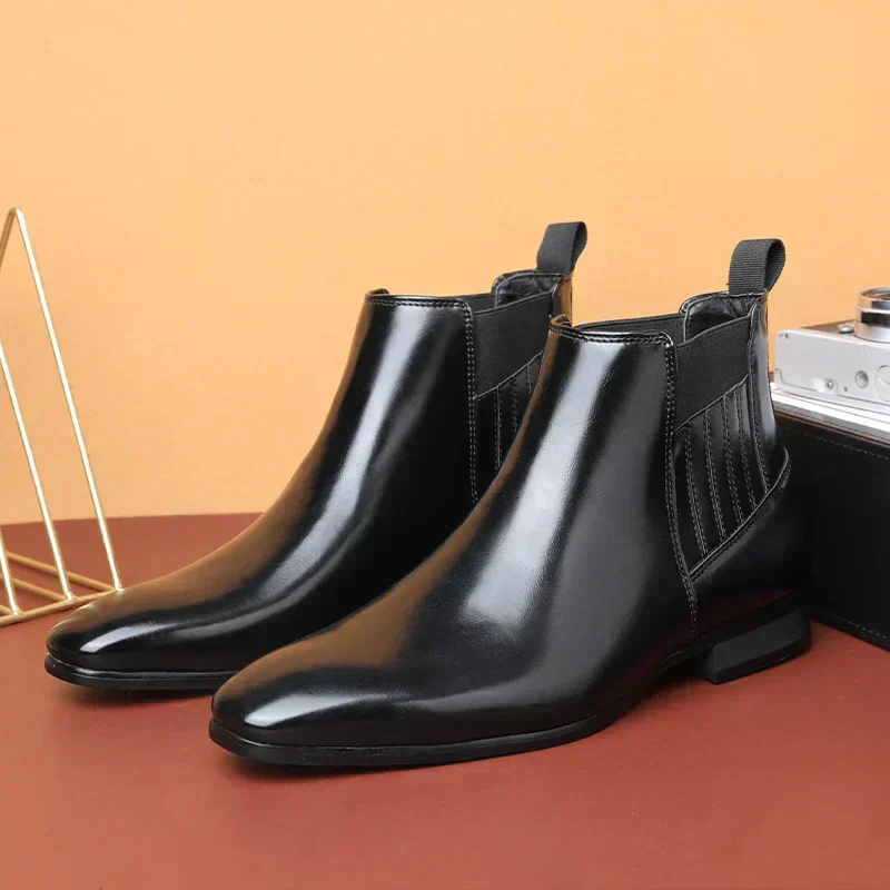 Botas elegantes de piel - Imagen 4