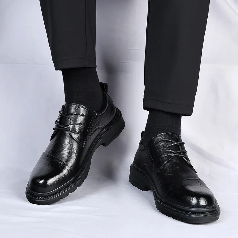 Zapatos de piel de elegante estilo británico - Imagen 6