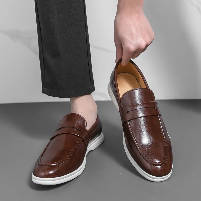 Mocasines de piel elegantes y formales para la oficina - Imagen 6