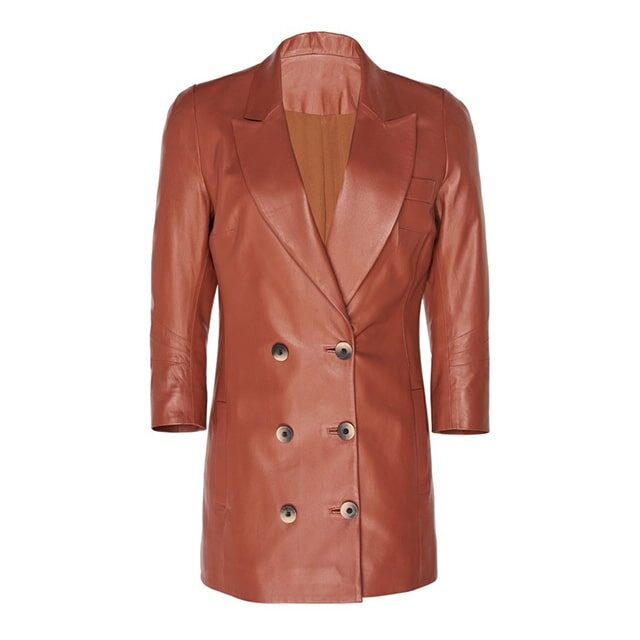 Blazer de mujer de doble botonadura en piel auténtica.