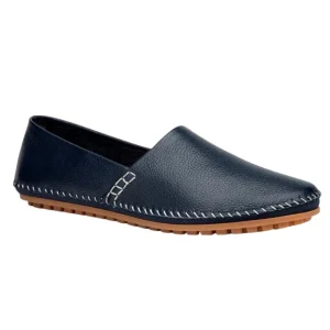 Mocasines de piel clara
