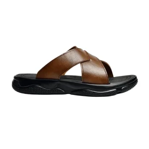 Elegantes sandalias de playa de piel